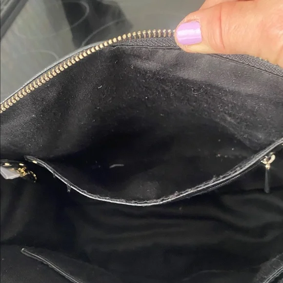 DANIER Black Leather Tote Bag /handbag with Gold Hardware - Picture 10 of 15